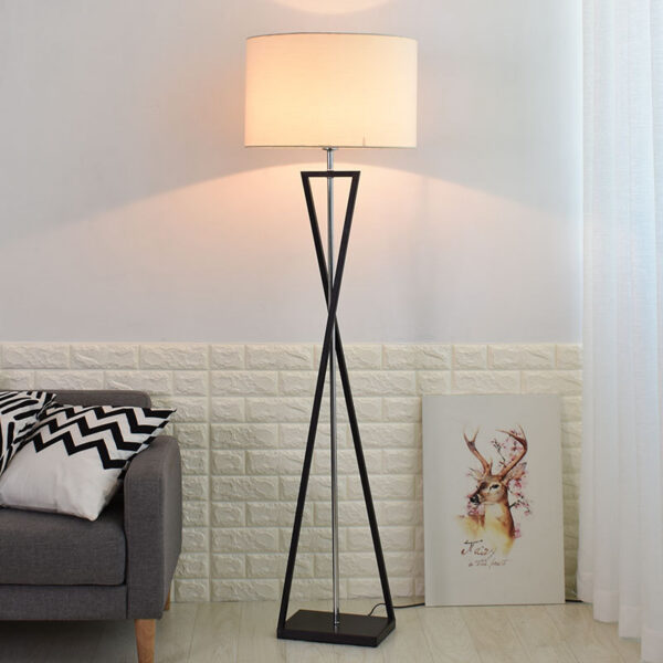 8e996a93-8496-4699-acff-f500fde90d60-1.jpg Living Room Floor Lamp Simple Sofa Vertical Table